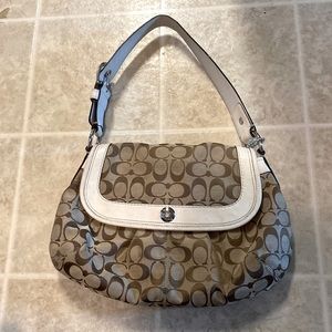 Vintage Coach purse in good condition